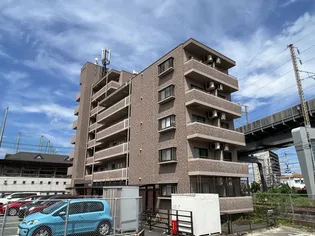 ルナ国体町【102号室】の外観