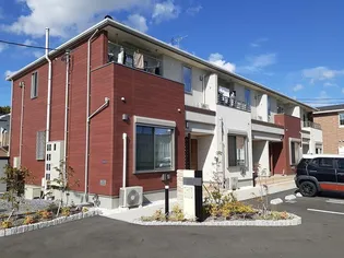 サニーヴィラⅢ【2階】の外観