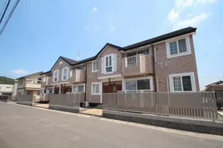 クレストール福泊C棟【2階】の外観