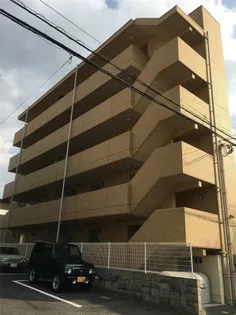 ピアグロリア奥田【4階】の外観