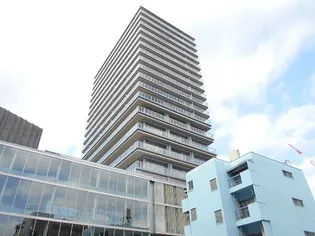 ライオンズタワー岡山千日前【11階】の外観