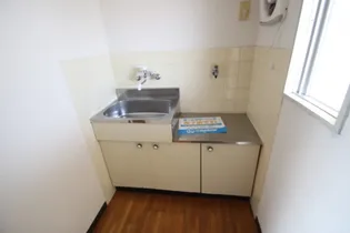 リトルハイム長岡60号館【4階】のキッチン