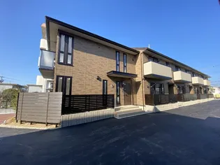 岡山県岡山市中区西川原【テラスハウス】の外観