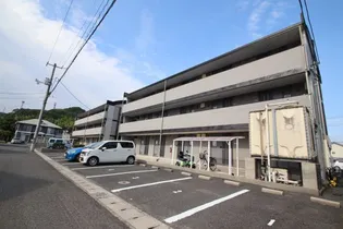 フローラ都紀β【2階】の外観