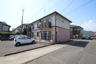 ディアス雄町【2階】の外観