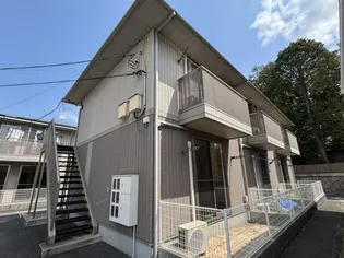 フォーシーズンズ春【201号室】の外観