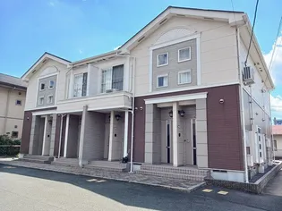 エヴァーグリーンB棟【1階】の外観