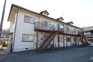 ビレッジ八浜【2階】の外観