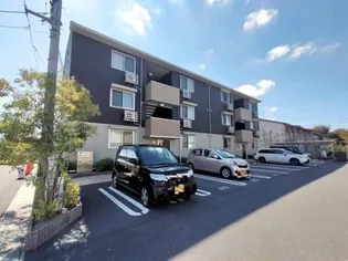 グランド ソレイユ C棟【3階】の外観