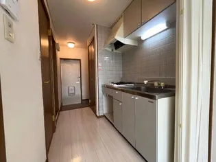 Studio Enchate公園前【2階】の外観