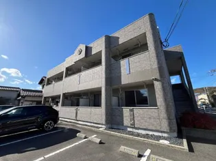 ヌーベル バーグ【2階】の外観