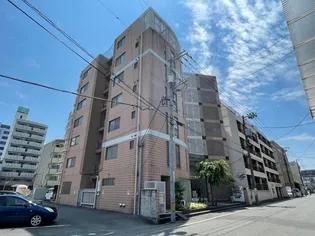 カーサスタチオーネ【2階】の外観