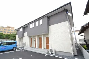 セントロイエル平井B棟【1階】の外観