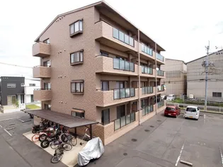 ハッピーハイツ操明A棟の画像