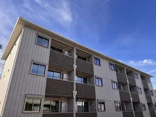 ピアチェーレIIの画像