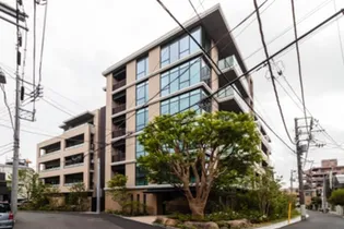 パークホームズ東中野【1階】の外観