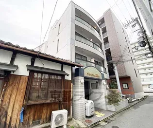 プルシャン西京極の画像