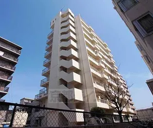 京都府京都市右京区西院六反田町【マンション】の外観