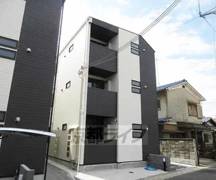 R−SMART椥辻【3階】の外観