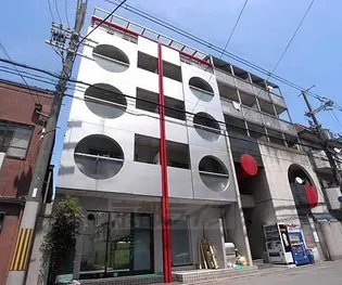 レッドボールコート上鳥羽の画像