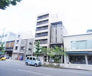 ヴィラージュ醒ヶ井【603号室】の外観