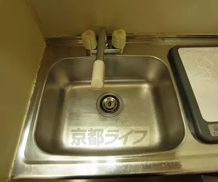 グレーシー西ノ京【105号室】のキッチン