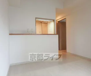 サンシティ四条西洞院【9階】の居間