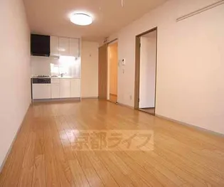 セジュール久宝寺【102号室】の居間