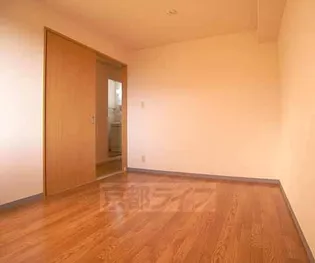 セジュール久宝寺【102号室】の居間