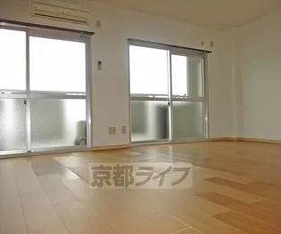 久御山ファーストマンション【103号室】の居間