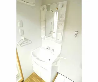 新町館【1階】の内装