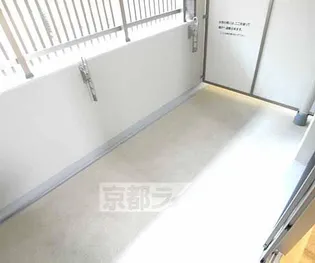 新町館【1階】の内装