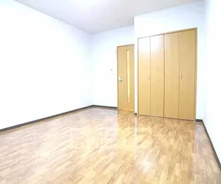 新町館【1階】の居間