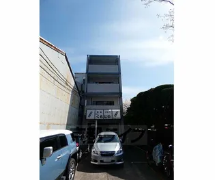 カワモトマンション【202号室】の外観