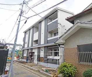 KTIレジデンス深草【2階】の外観