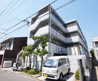 ジョイフル丹波橋【3階】の外観