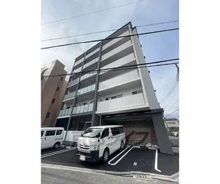 メゾン1番館【5階】の外観