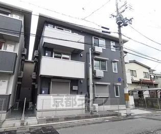 「D-room深草小久保町C」【1階】の外観