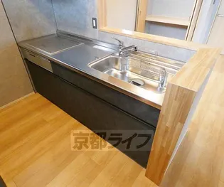 GOMON MOMOYAMA【S-102号室】のキッチン