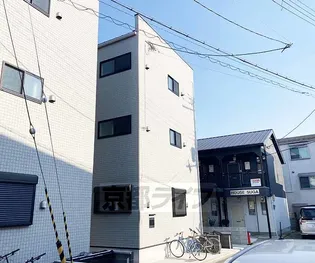 京都府京都市伏見区深草仙石屋敷町【アパート】の外観