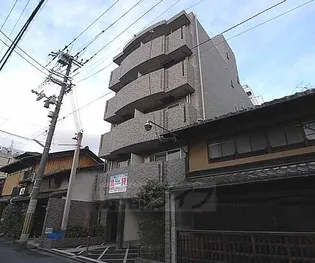 プチ シェトワ【4階】の外観