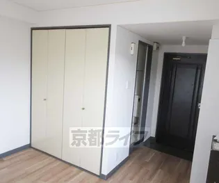 ハイツクローバー【303号室】の居間