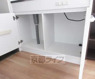 ハイツクローバー【303号室】のキッチン