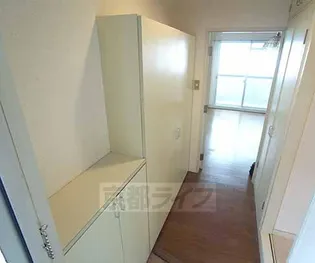 エントピア車折【202号室】の居間