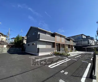 ソレイユ嵯峨野【2階】の外観