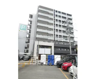 大阪府枚方市岡本町【マンション】の外観