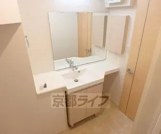 フラワータウン アイリス【106号室】の内装