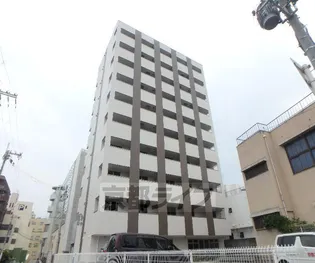 大阪府枚方市岡東町【マンション】の外観