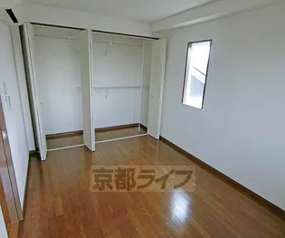 エトワール・サカモト【405号室】の寝室