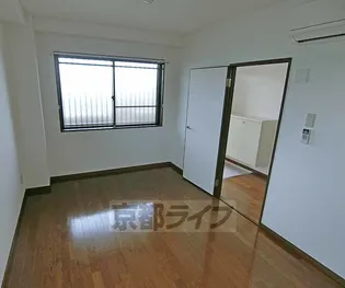 エトワール・サカモト【405号室】の寝室